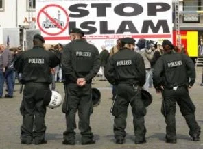 İslam düşmanlığı ile mücadelede yeni adım