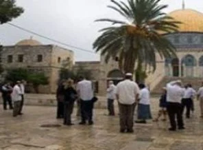 İsrail cami yıkımına başladı
