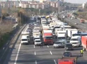 İstanbul trafiğine 'aşk' engeli