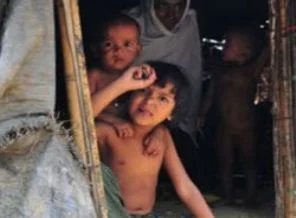 Katliamdan kaçan 450 Müslüman Malezya'ya sığındı