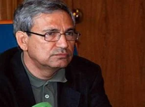 Orhan Pamuk'tan Esed'e tehdit gibi mektup!