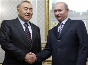 Putin'den Nazarbayev'e başsağlığı
