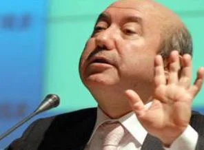 Unakıtan böbrek nakli için hastanede
