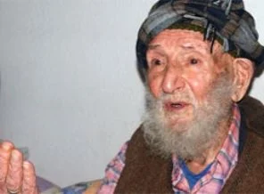 124'lük Mehmet dede rekor peşinde!