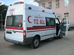 45 Dakika arızalı ambulansta bekletilen yaralı öldü
