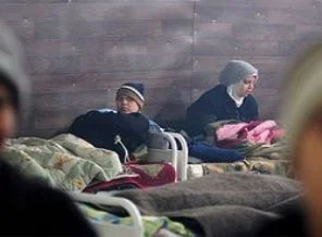'Akıl hastalarına' muhalifler sahip çıktı