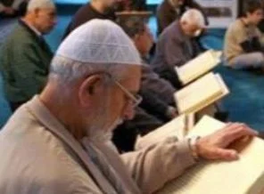 Almanya'da Müslümanlar'a iftira