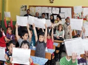 Anne babalara uyarı: Karneler krize dönüşmesin