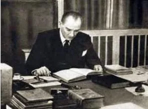 Atatürk okuduğu kitap sayısıyla Borges'i bile geçmiş
