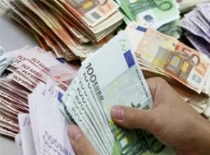 Avro'ya geçişi onayladı AB'nin 18. ülkesi olacak