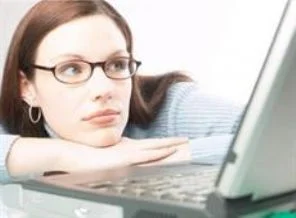 Bu ülkelerde kadınlara internet yasak!