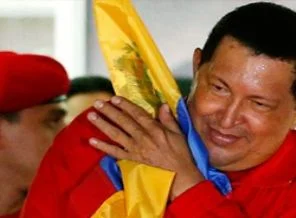 Chavez 'toparlanmaya' başladı