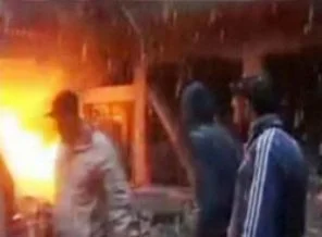 Esed kar kış dinlemeden bombalıyor