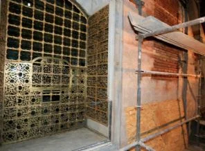 Eyüp Sultan türbesinin içini gördünüz mü?