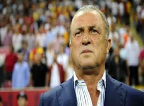Fatih Terim UEFA'ya manşet oldu