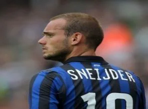 Galatasaray, Sneijder'i borsaya bildirdi