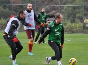 Galatasaray taraftar önünde çalıştı