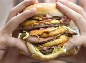 Hamburgerden at eti çıktı