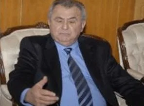 Küçük: Eroğlu ile aramızın açık olduğunu inkar etmek mümkün değil