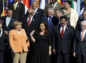 Merkel, Latin Amerika'dan umutlu