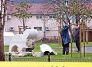 Mostar'ın Boşnak anıtına bomba