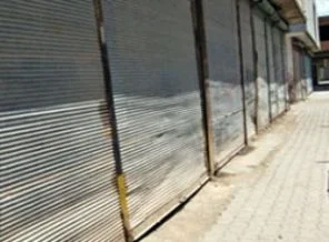 Musul halkı kepenk kapattı