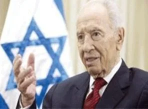 Peres: Obama İran'ı vurur