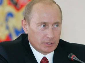 Putin laik Fransa'ya katedral dikecek