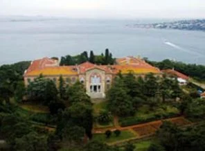 Ruhban okulu MEB'e bağlanacak