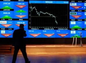 Rusya'dan kur savaşı uyarısı