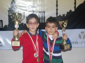Satrancın küçük devleri