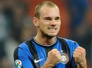 Sneijder imzaladı iddiası