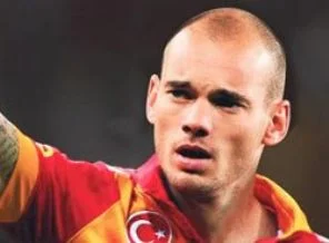 Sneijder İstanbul'a geldi
