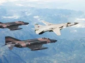 Suriye'de Pilot Mig-23 savaş uçağıyla Türkiye'ye sığındı