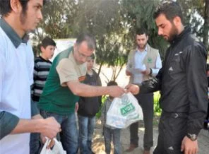 Suriye'ye 160 ton un gönderildi