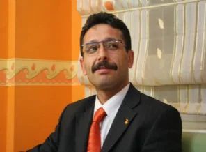 'Yazar Sinan Yağmur Şia propagandası mı yapıyor?