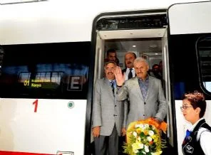 YHT ile yolculuk 8 milyonu geçti