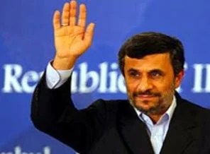 Ahmedinejad astronot olmak istiyor