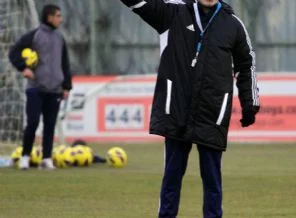 Bursaspor Karaman'la anlaştı