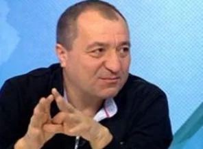 CHP'li yazardan 'neden iktidar olamıyoruz' analizi