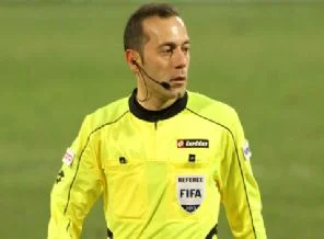 Cüneyt Çakır'a bir dev maç daha