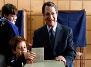 Güney Kıbrıs'a 'Evet'çi başkan geliyor