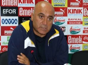 Hikmet Karaman istifa etti