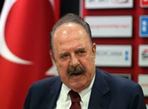 İlhan Cavcav, hastaneye yatırıldı