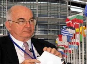 Kemal Derviş: AB ülkeleri Türk halkını bıktırdı