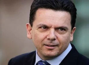Malezya'da şaşırtan gözaltı