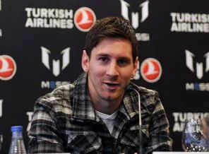 Messi hangi takımla sözleşme imzaladı?