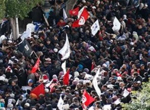 Tunus 'milyonluk gösteri'ye sahne oldu