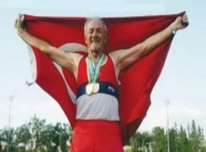 80 yaşında Avrupa şampiyonu oldu