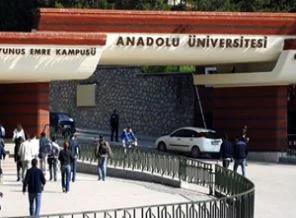 Açıköğretimde 'Akademik Danışmanlık Dersleri'
